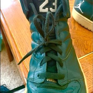 Well loved Nike ❗️last chance 1 8$ 2 10